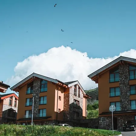 Norvinga Jasna * デマノブスカ・ドリーナ