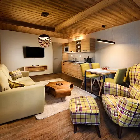 Norvinga Jasna アパート デマノブスカ・ドリーナ