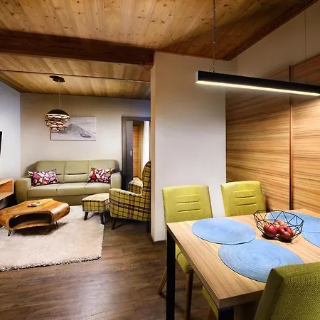 アパート Norvinga Jasna デマノブスカ・ドリーナ